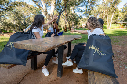 Pakka Pillow bag